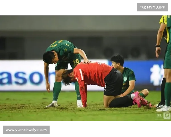 中国足球对巴西的荣耀时刻回顾：历史上的一次精彩对决与难忘瞬间